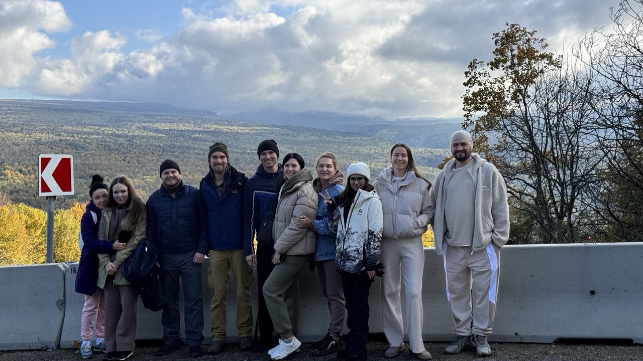 Групповая фотография